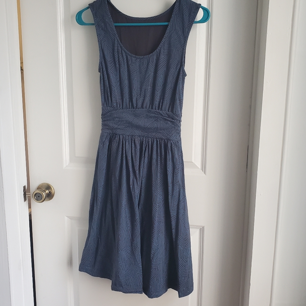 Mata traders blue geometric jersey dress